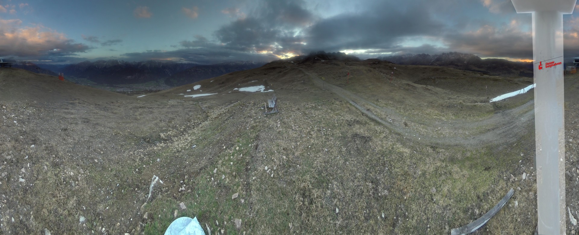 Archiv Foto Webcam Lienz: Bergstation Faschingalm Zettersfeld