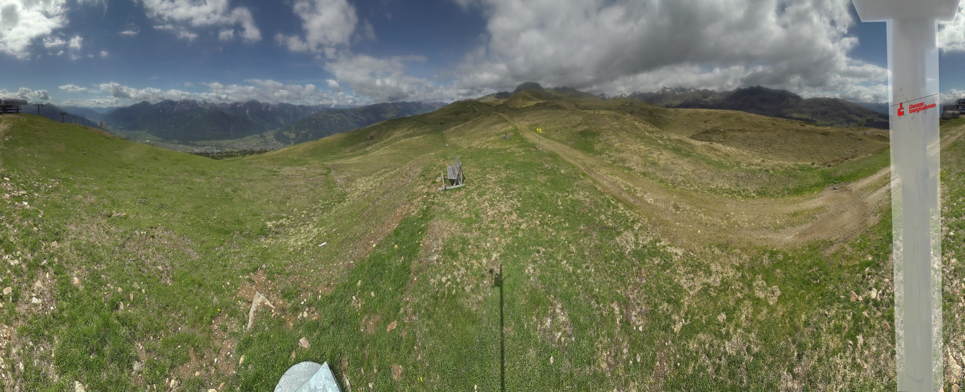 Archiv Foto Webcam Lienz: Bergstation Faschingalm Zettersfeld