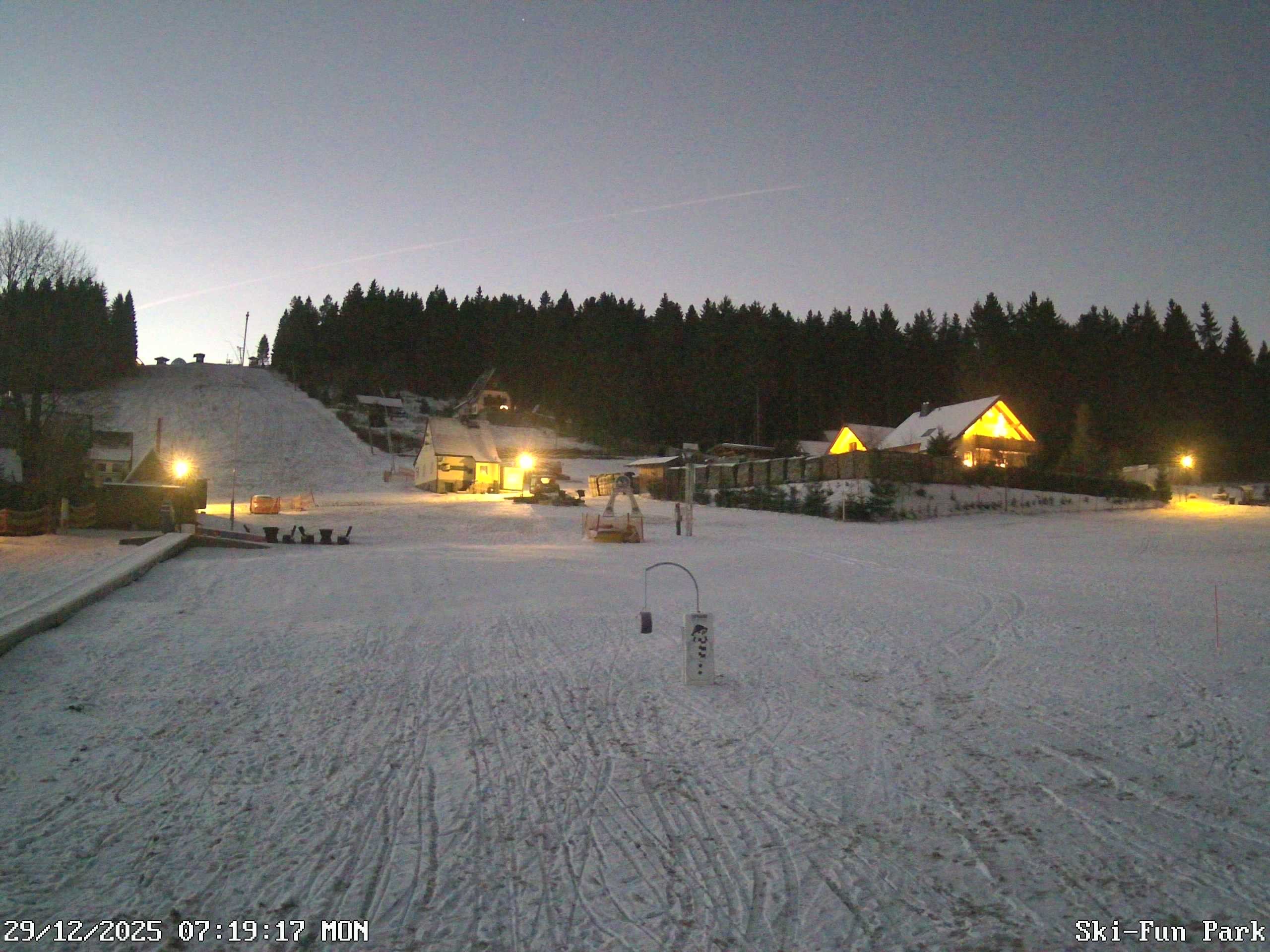 Archiv Foto Webcam Carlsfeld - Talstation Skigebiet