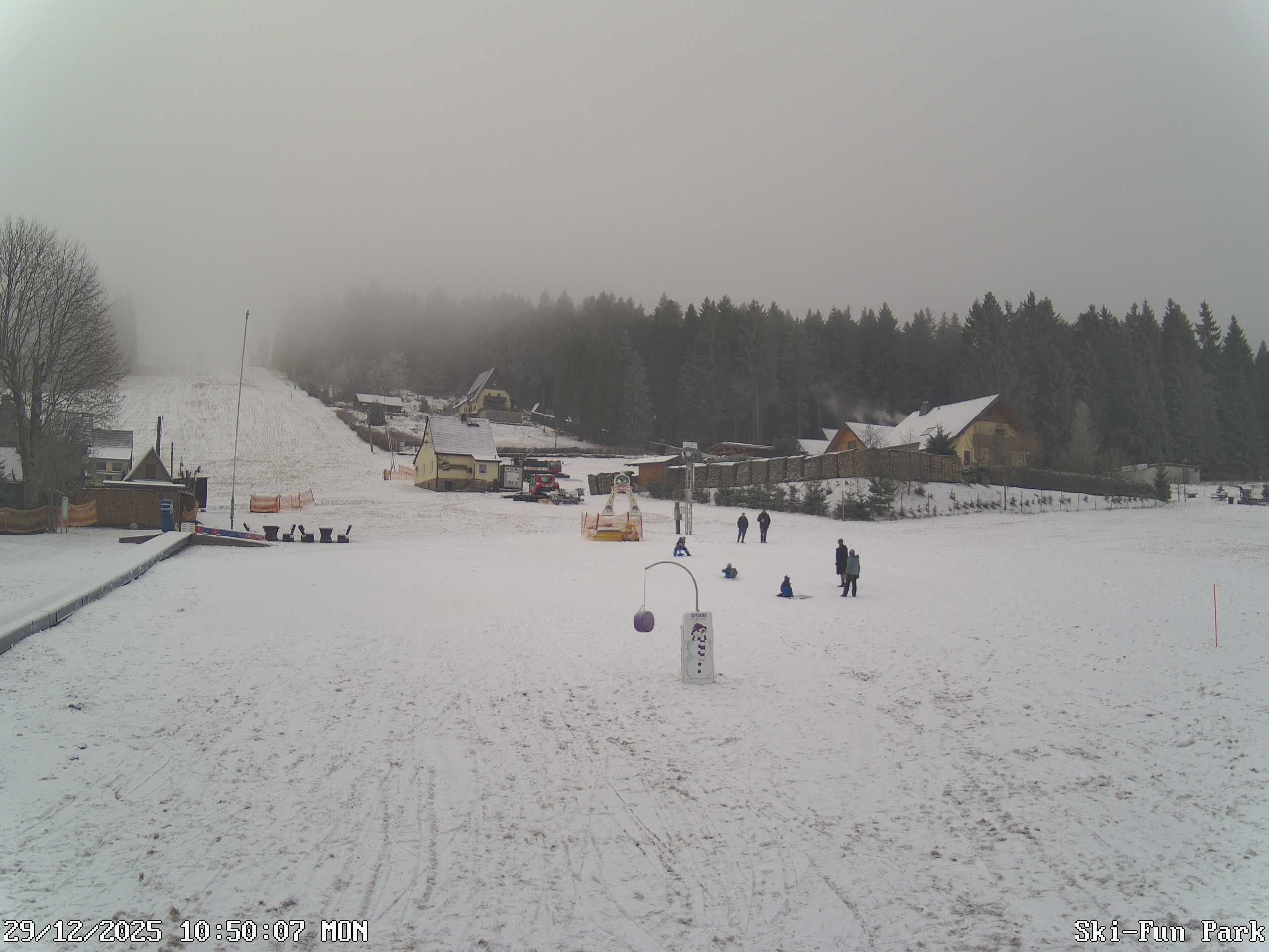 Archiv Foto Webcam Carlsfeld - Talstation Skigebiet