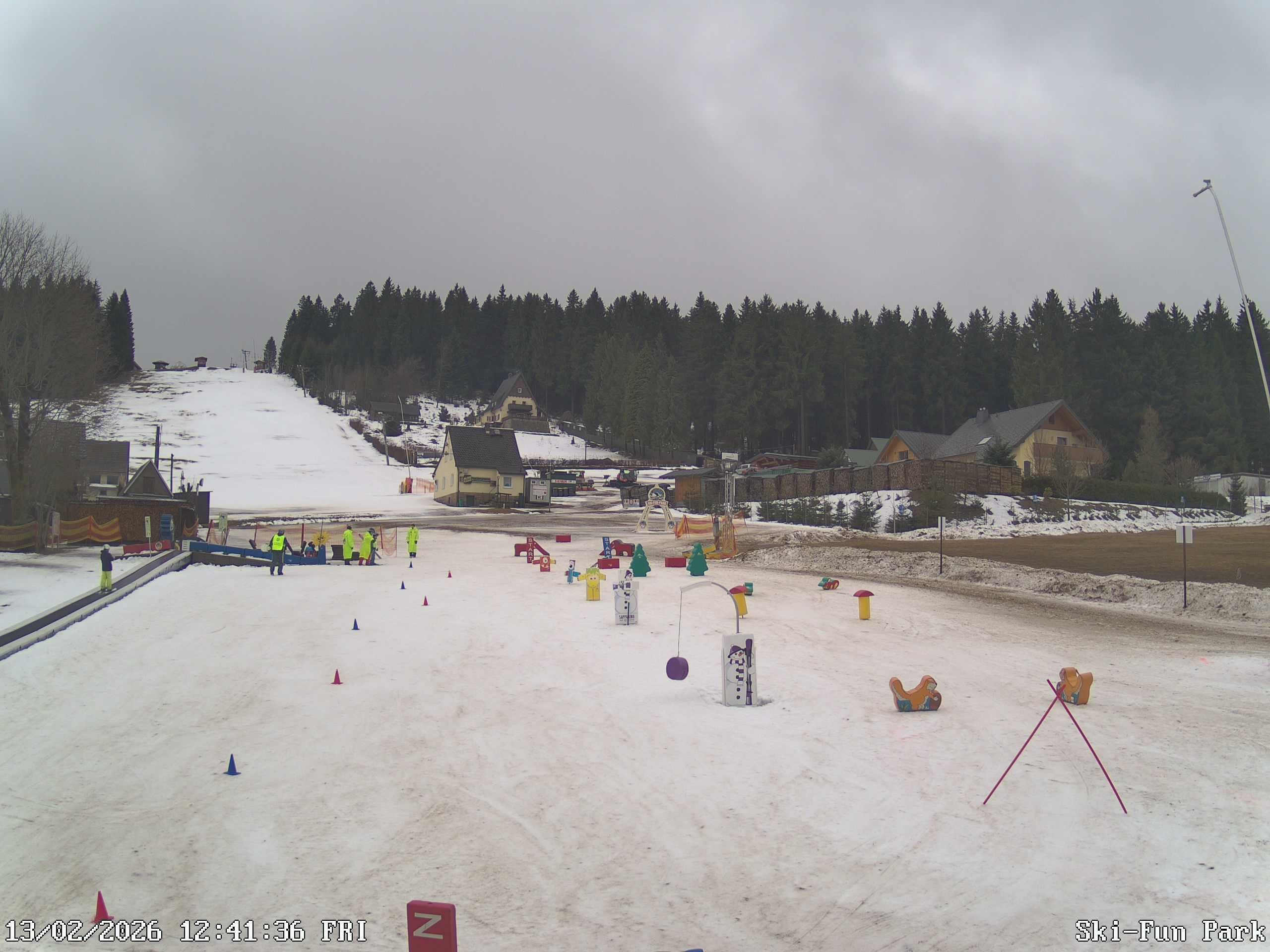 Archiv Foto Webcam Carlsfeld - Talstation Skigebiet