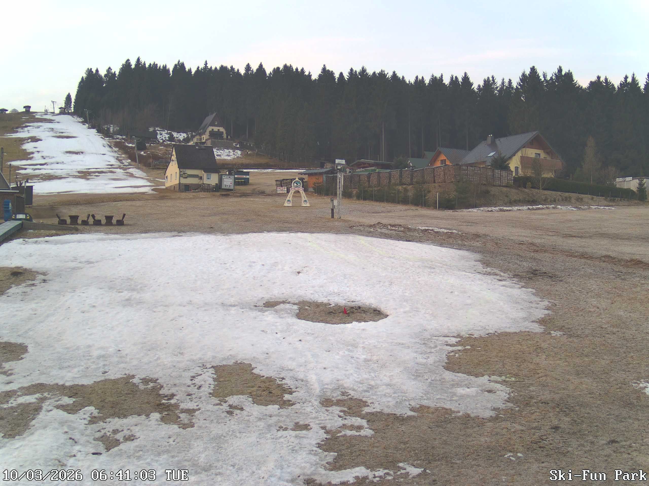 Archiv Foto Webcam Carlsfeld - Talstation Skigebiet