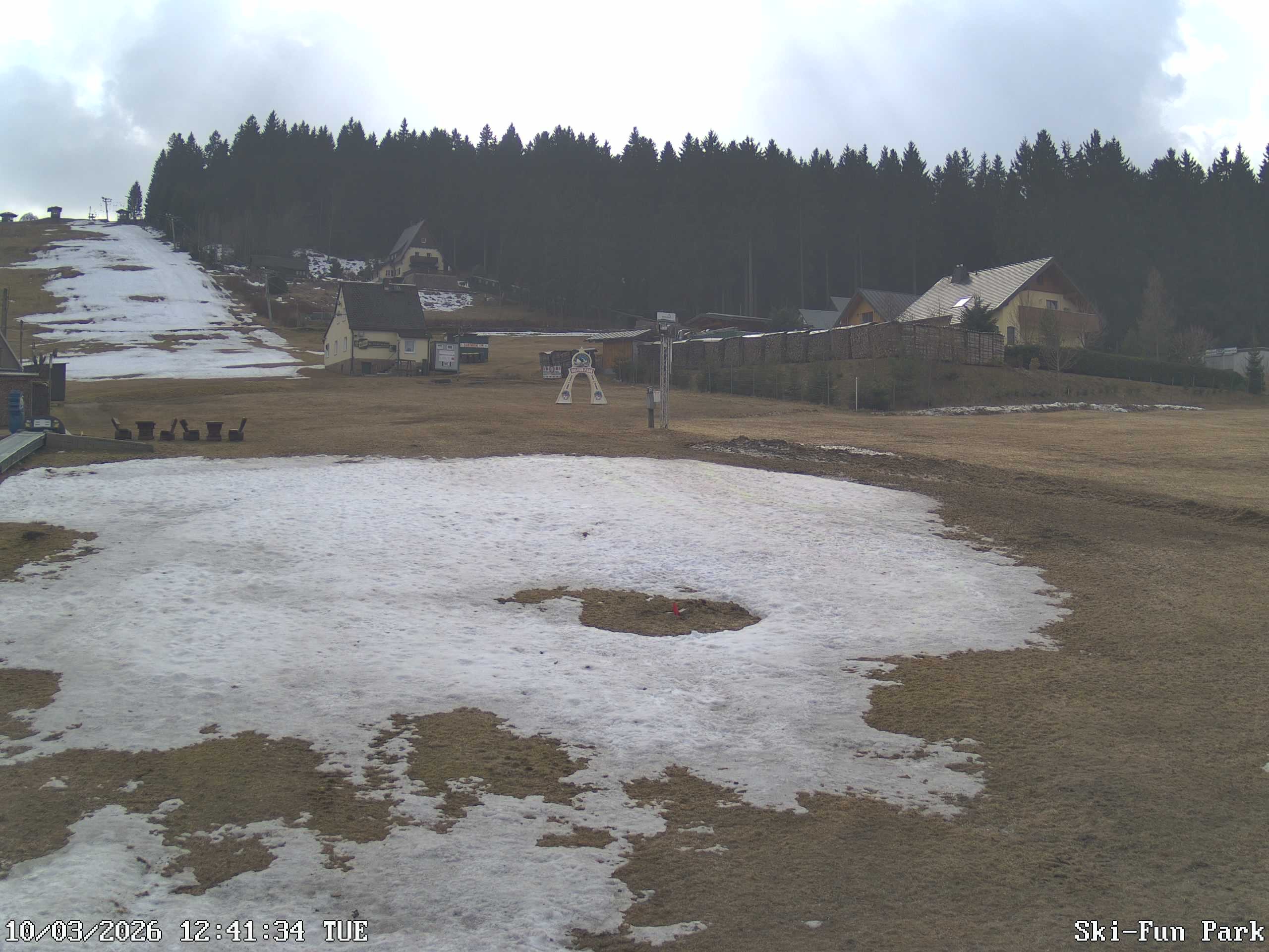 Archiv Foto Webcam Carlsfeld - Talstation Skigebiet