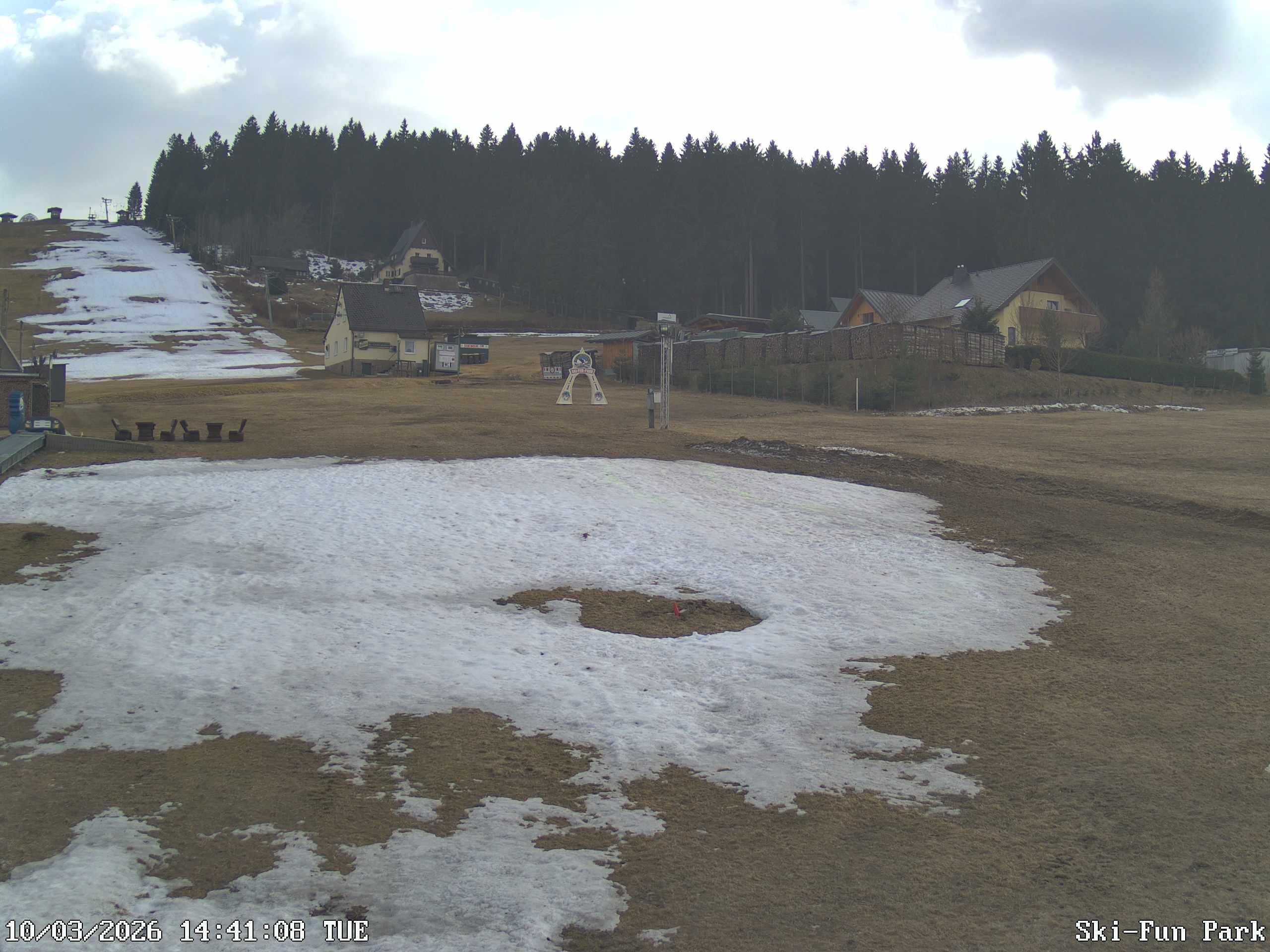 Archiv Foto Webcam Carlsfeld - Talstation Skigebiet