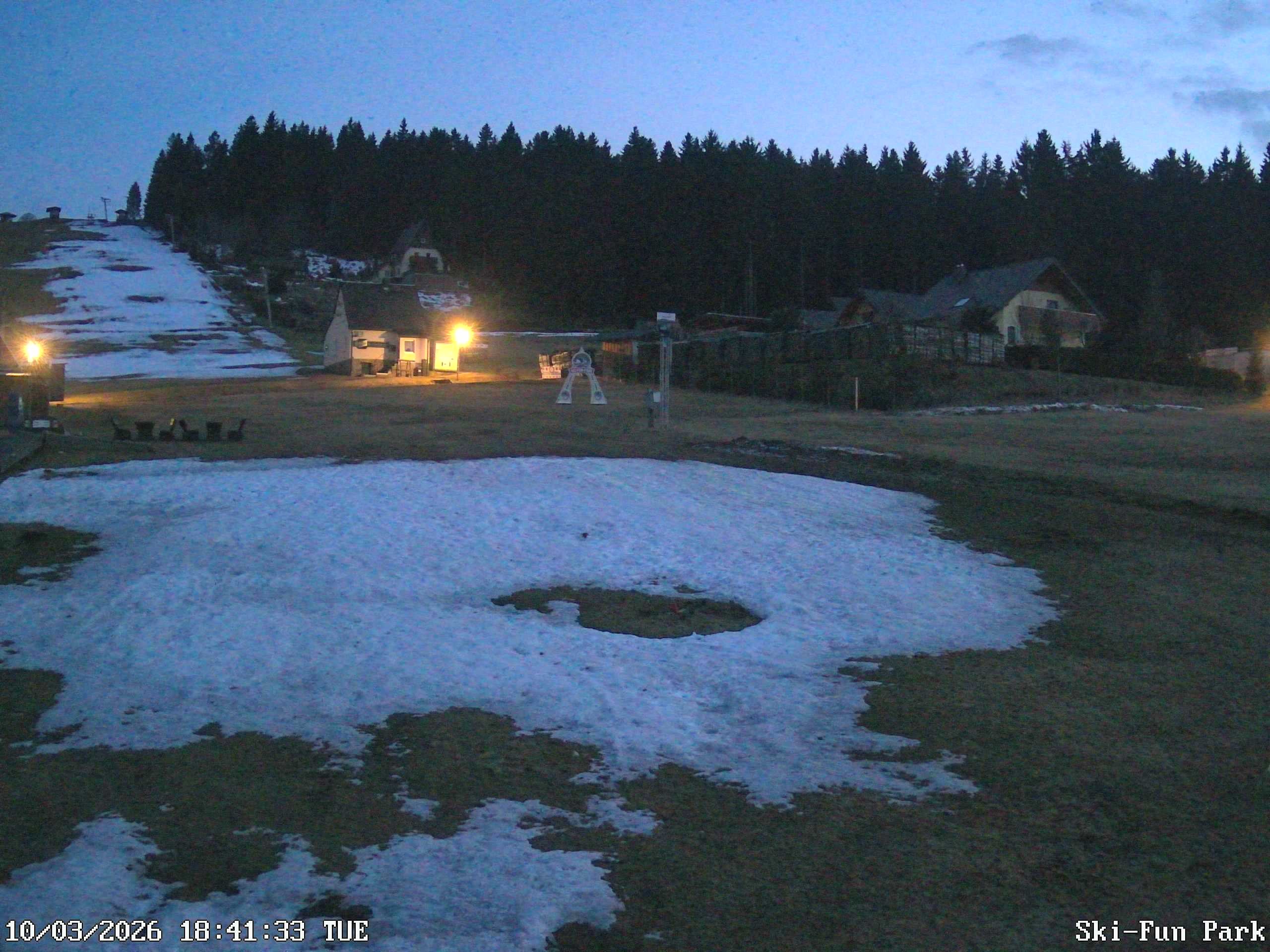 Archiv Foto Webcam Carlsfeld - Talstation Skigebiet