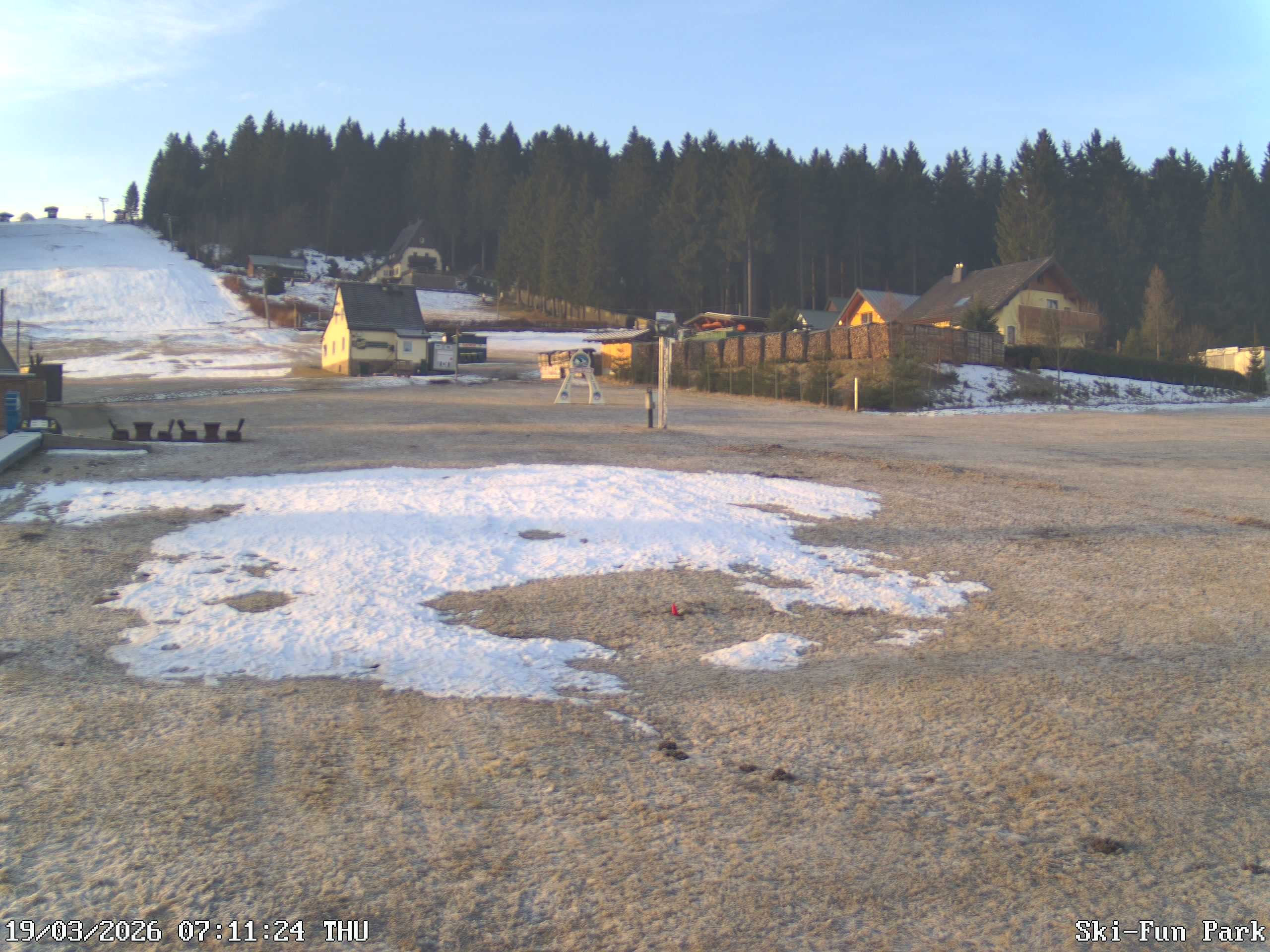 Archiv Foto Webcam Carlsfeld - Talstation Skigebiet