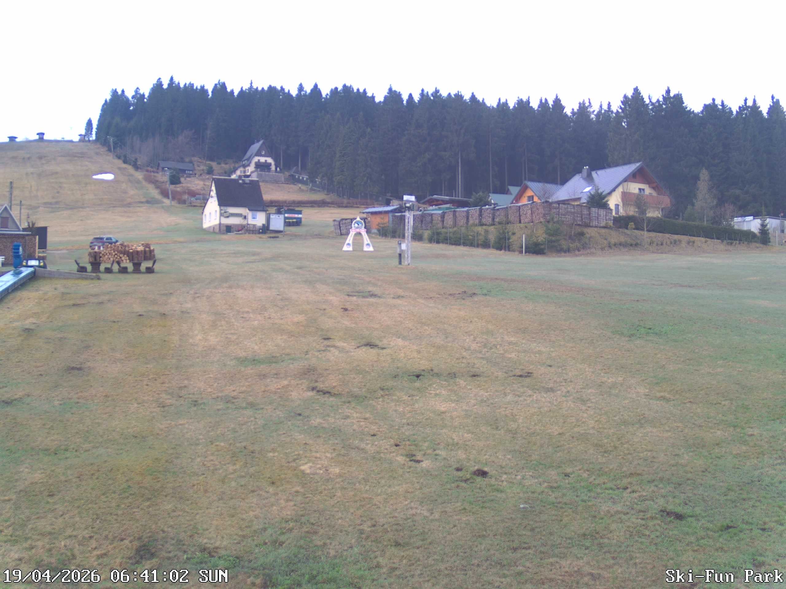 Archiv Foto Webcam Carlsfeld - Talstation Skigebiet