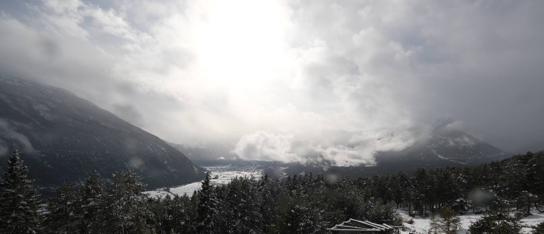 Archiv Foto Webcam Tarrenz - Blick vom Kappakreuz auf Imst