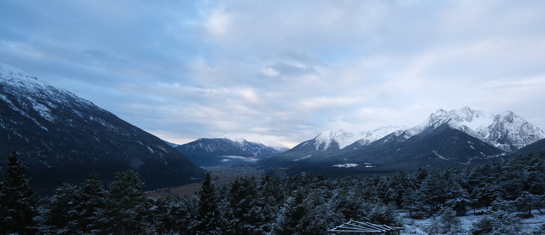 Archiv Foto Webcam Tarrenz - Blick vom Kappakreuz auf Imst