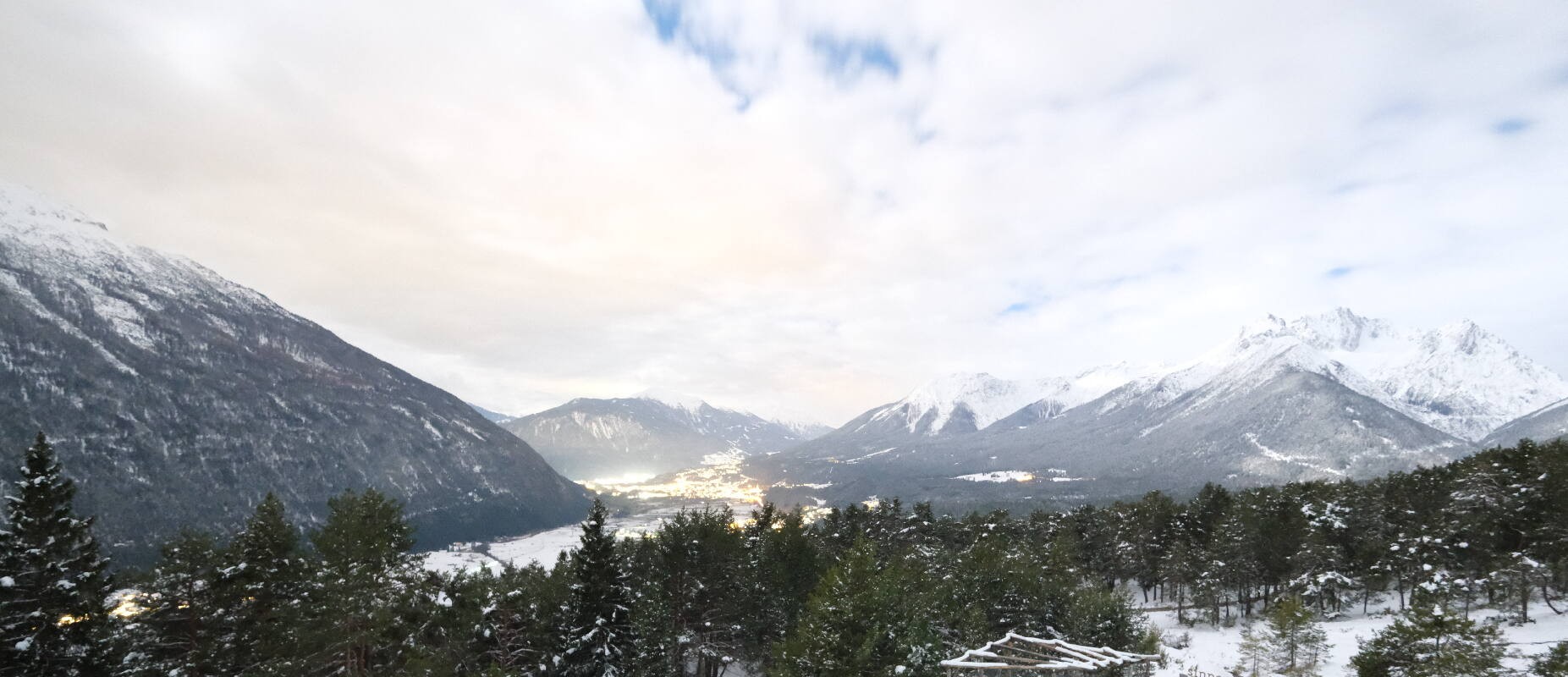 Archiv Foto Webcam Tarrenz - Blick vom Kappakreuz auf Imst