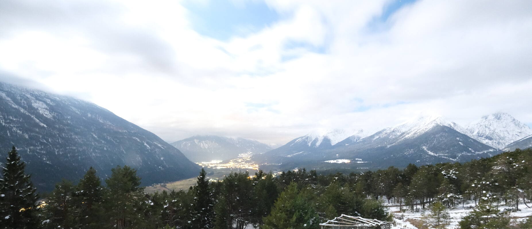 Archiv Foto Webcam Tarrenz - Blick vom Kappakreuz auf Imst