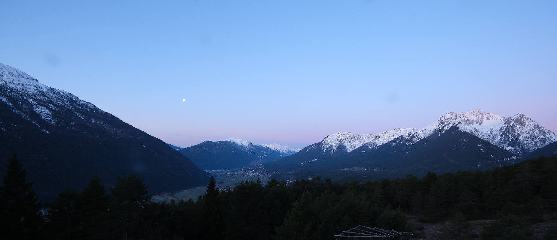 Archiv Foto Webcam Tarrenz - Blick vom Kappakreuz auf Imst