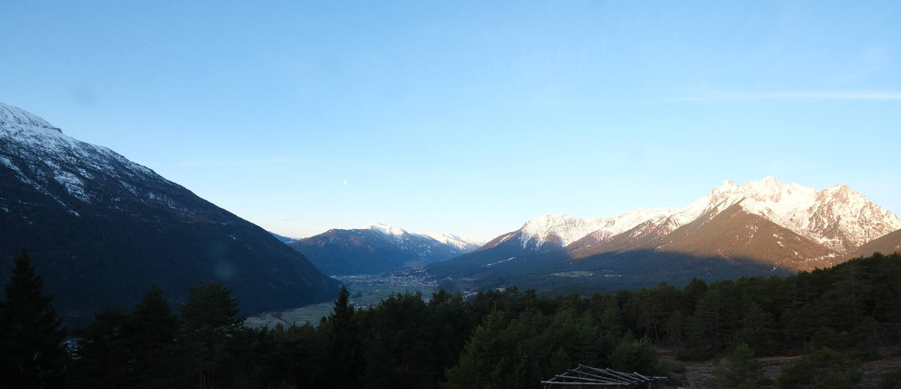 Archiv Foto Webcam Tarrenz - Blick vom Kappakreuz auf Imst