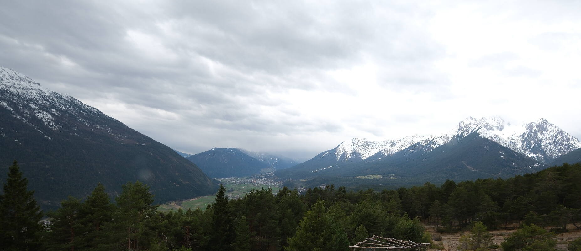 Archiv Foto Webcam Tarrenz - Blick vom Kappakreuz auf Imst