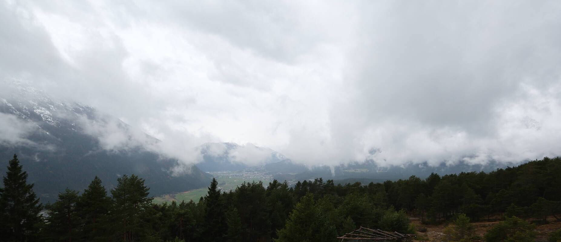 Archiv Foto Webcam Tarrenz - Blick vom Kappakreuz auf Imst