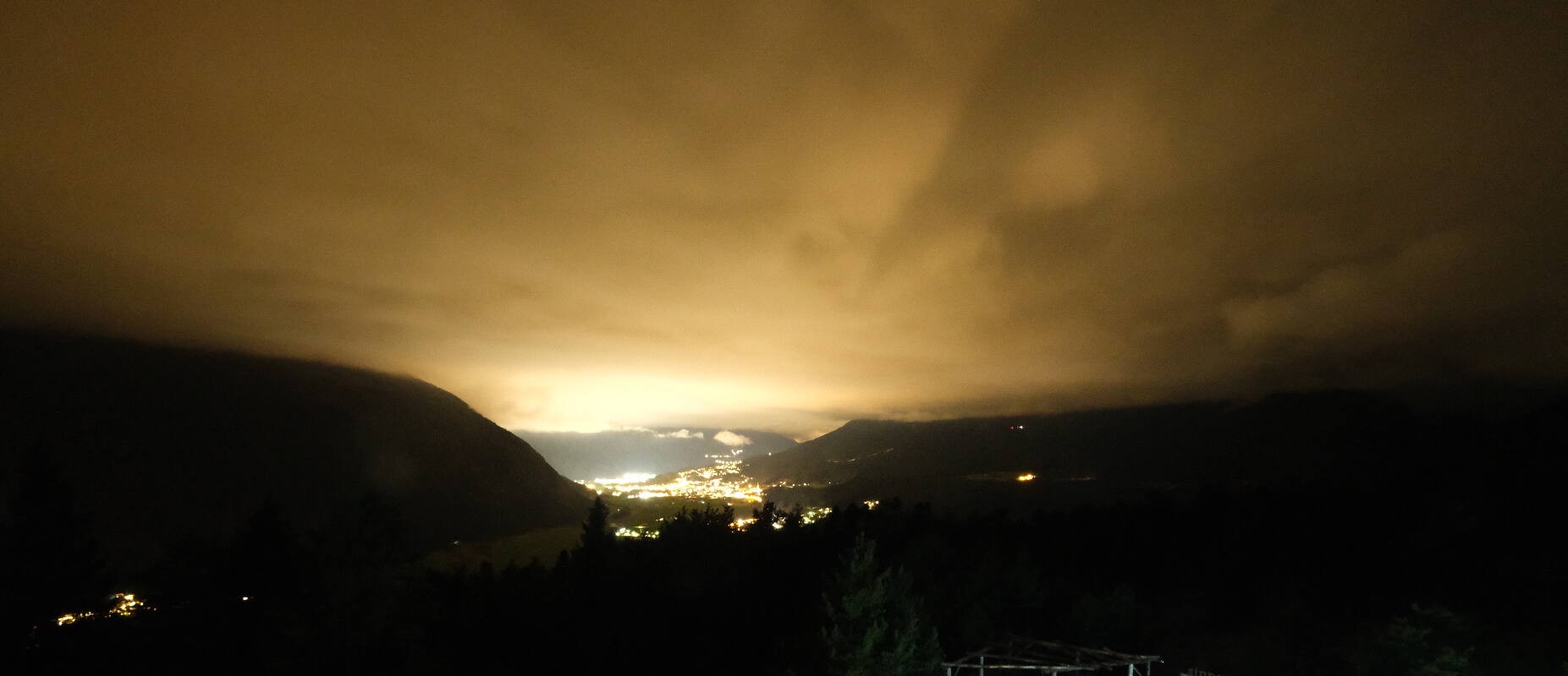 Archiv Foto Webcam Tarrenz - Blick vom Kappakreuz auf Imst