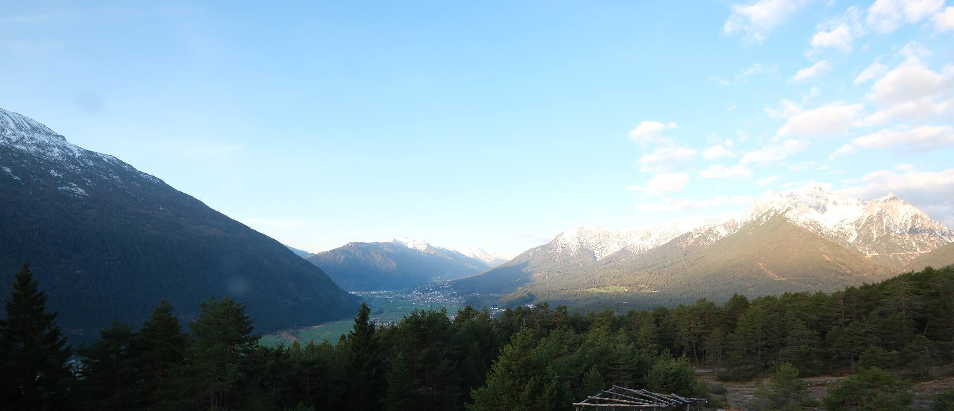 Archiv Foto Webcam Tarrenz - Blick vom Kappakreuz auf Imst