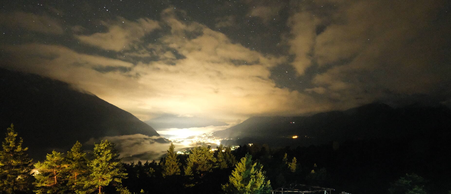 Archiv Foto Webcam Tarrenz - Blick vom Kappakreuz auf Imst