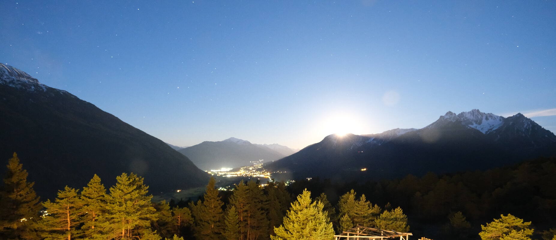 Archiv Foto Webcam Tarrenz - Blick vom Kappakreuz auf Imst