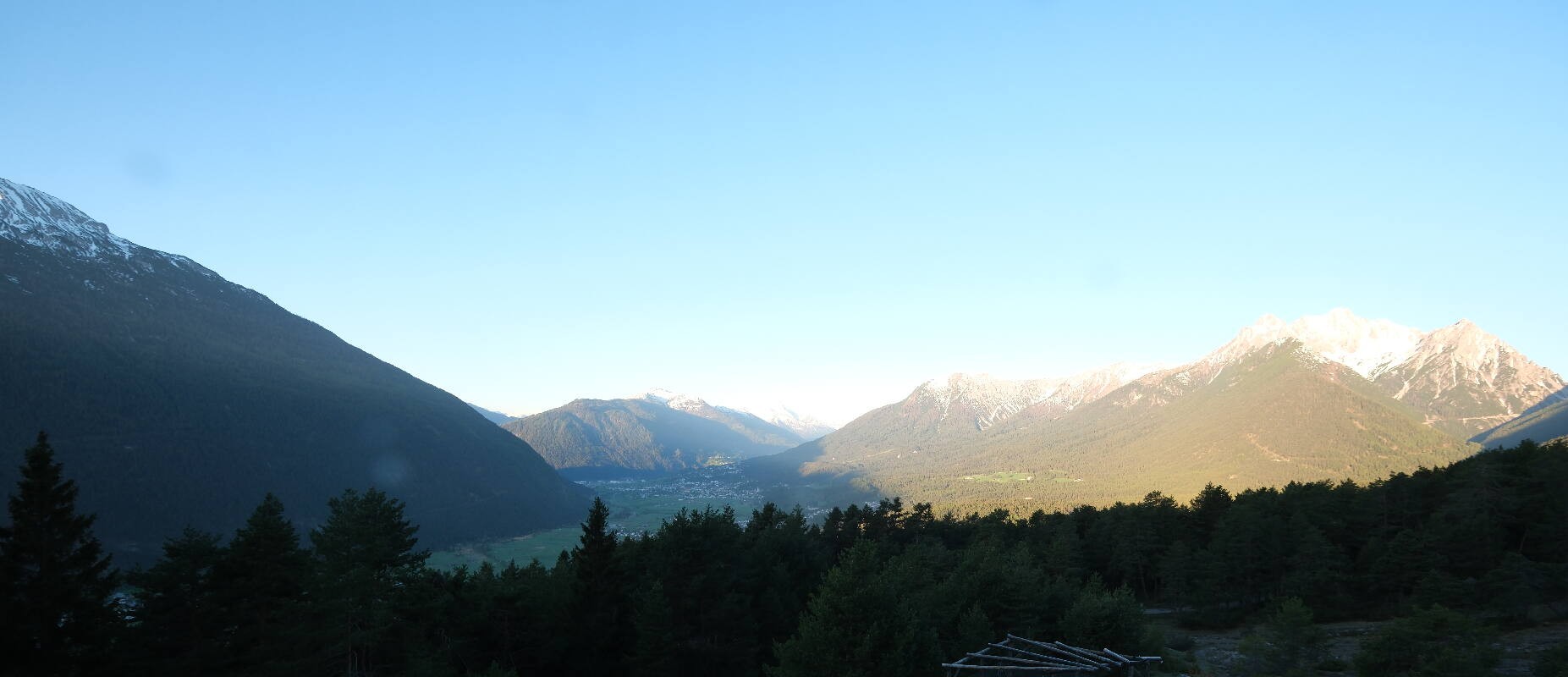 Archiv Foto Webcam Tarrenz - Blick vom Kappakreuz auf Imst