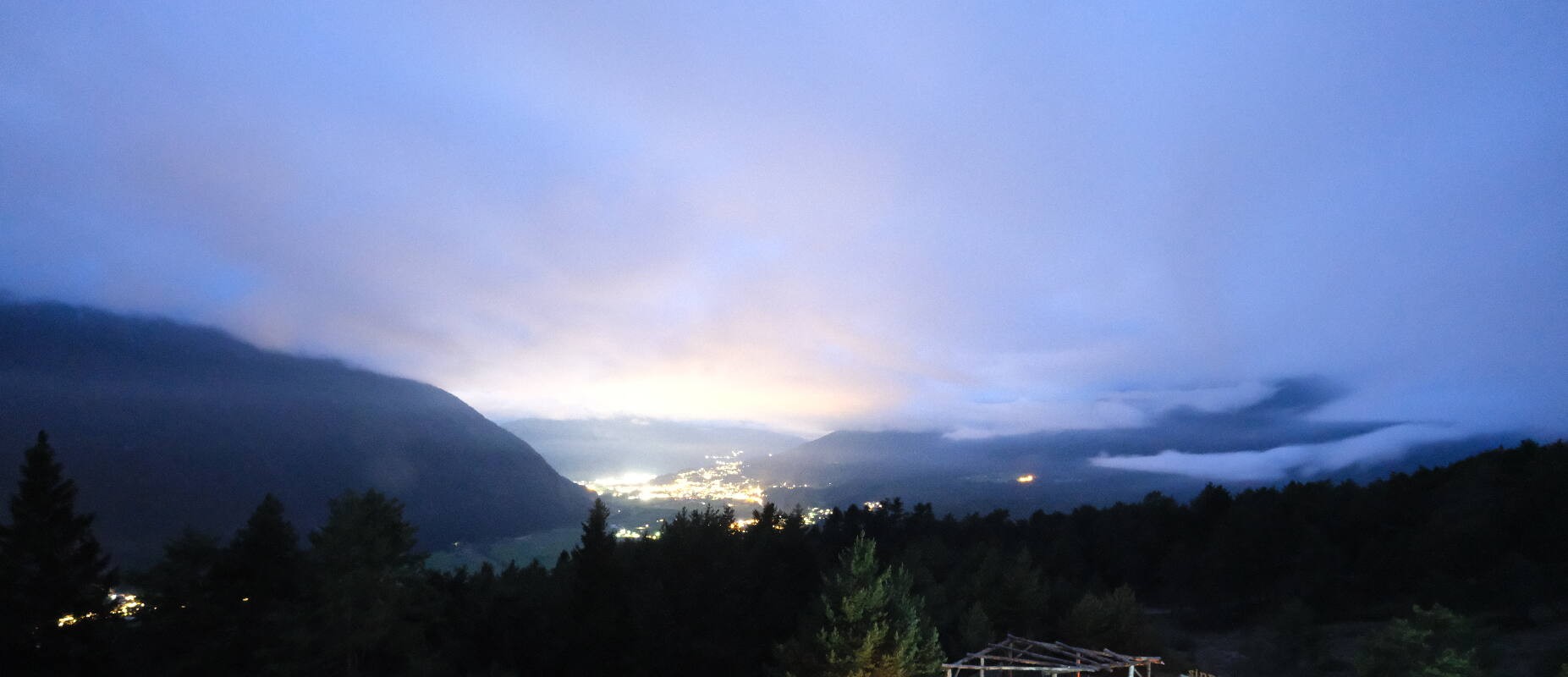 Archiv Foto Webcam Tarrenz - Blick vom Kappakreuz auf Imst