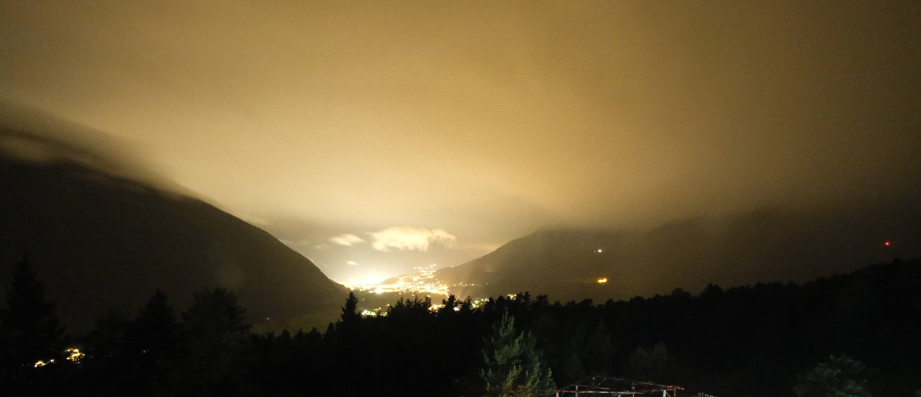 Archiv Foto Webcam Tarrenz - Blick vom Kappakreuz auf Imst