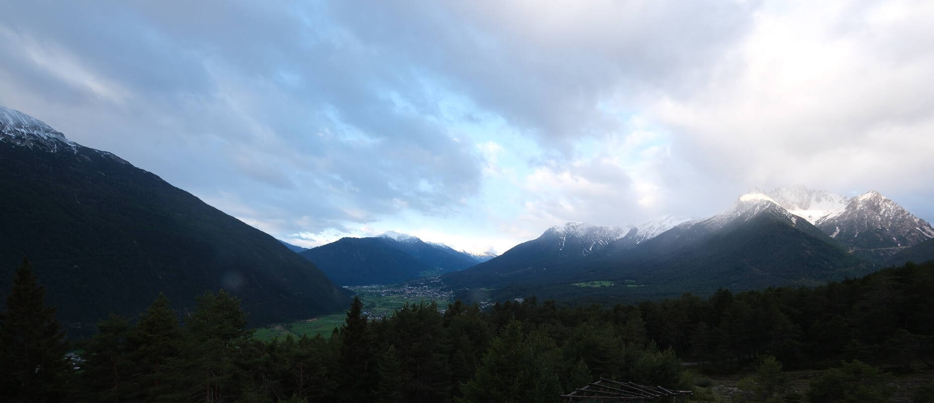 Archiv Foto Webcam Tarrenz - Blick vom Kappakreuz auf Imst