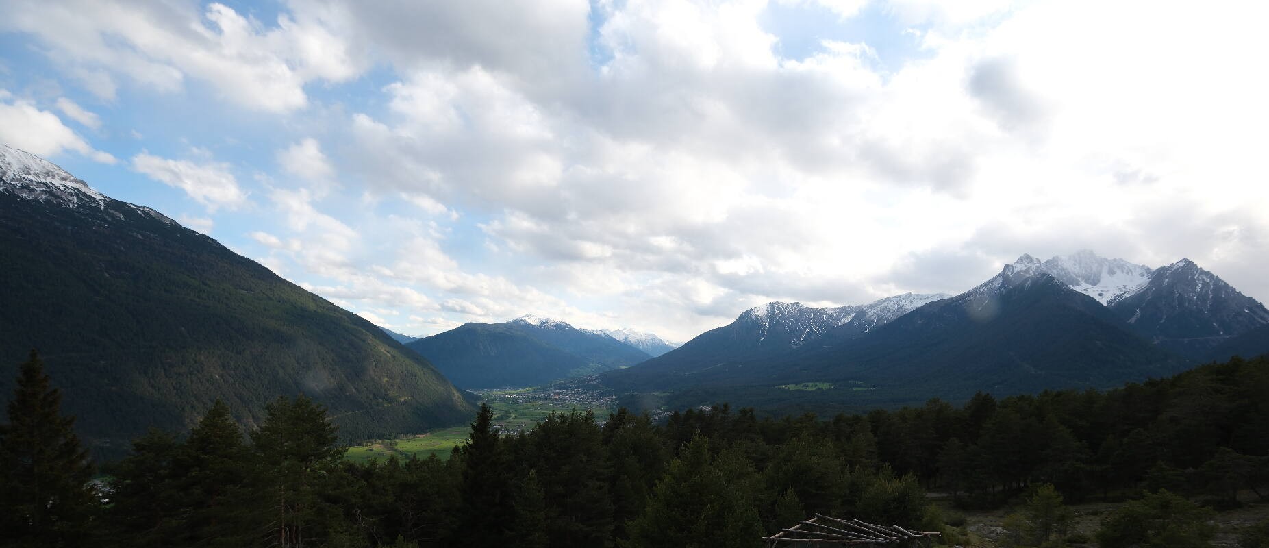 Archiv Foto Webcam Tarrenz - Blick vom Kappakreuz auf Imst