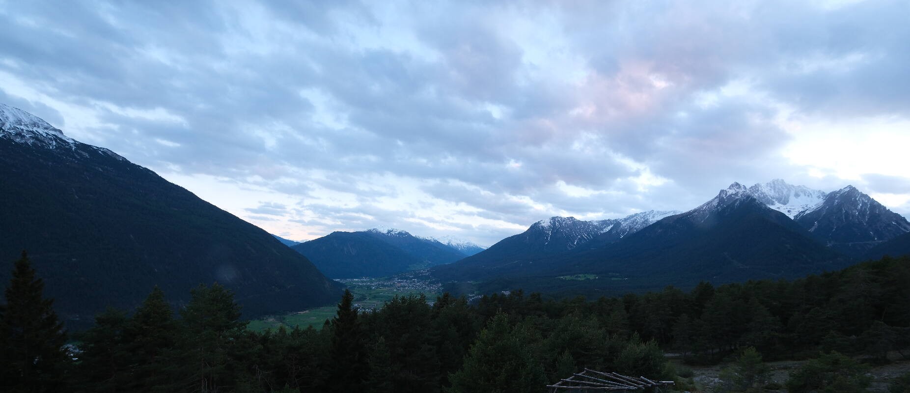 Archiv Foto Webcam Tarrenz - Blick vom Kappakreuz auf Imst