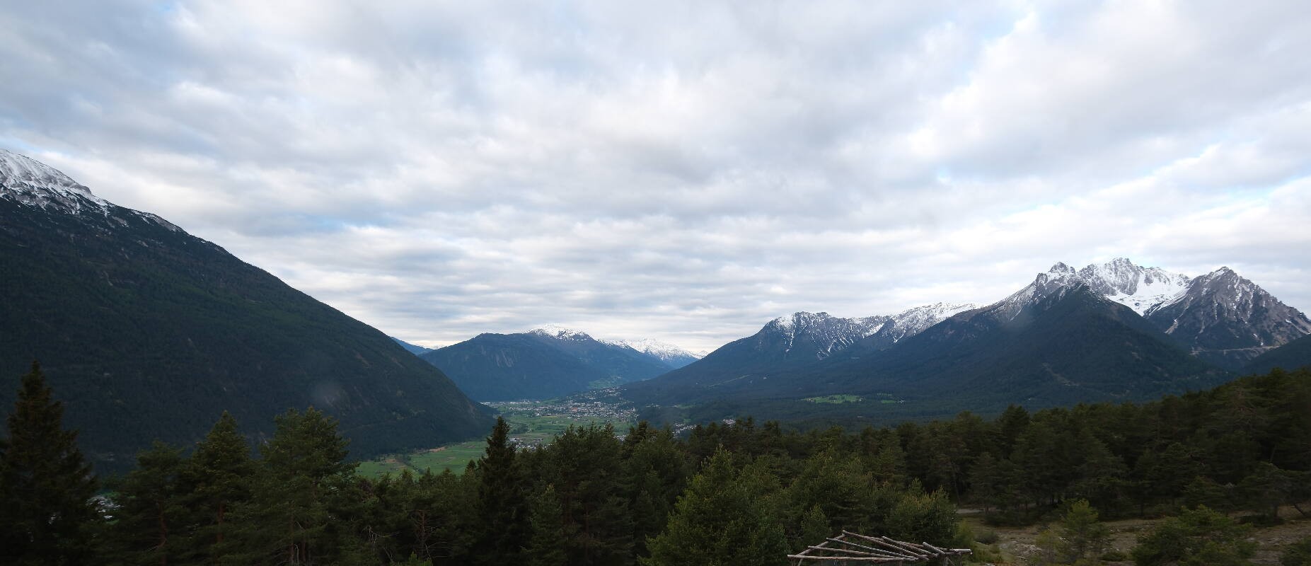 Archiv Foto Webcam Tarrenz - Blick vom Kappakreuz auf Imst