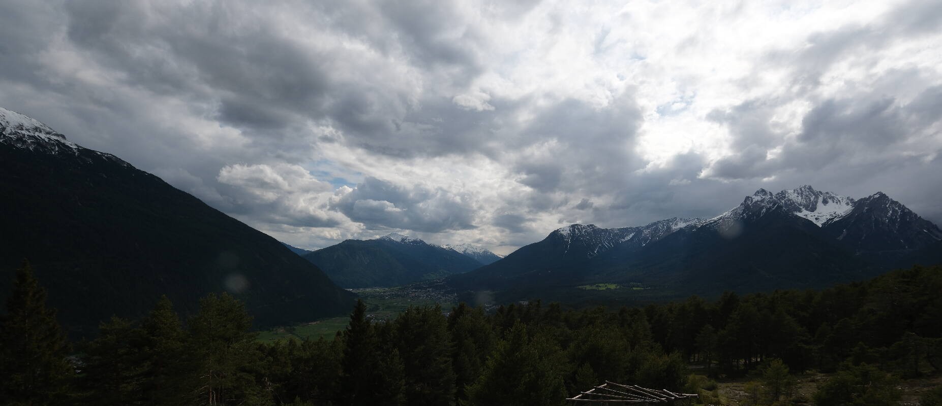 Archiv Foto Webcam Tarrenz - Blick vom Kappakreuz auf Imst