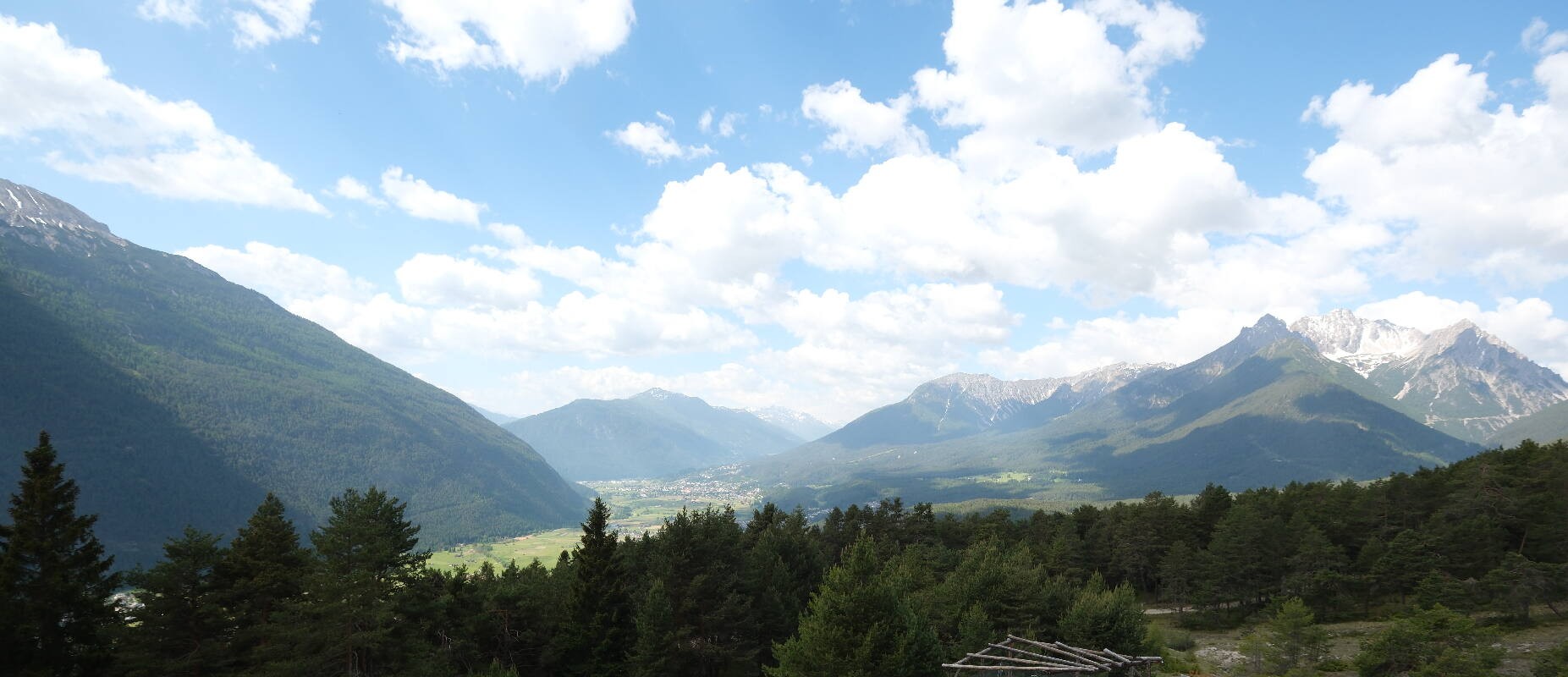 Archiv Foto Webcam Tarrenz - Blick vom Kappakreuz auf Imst