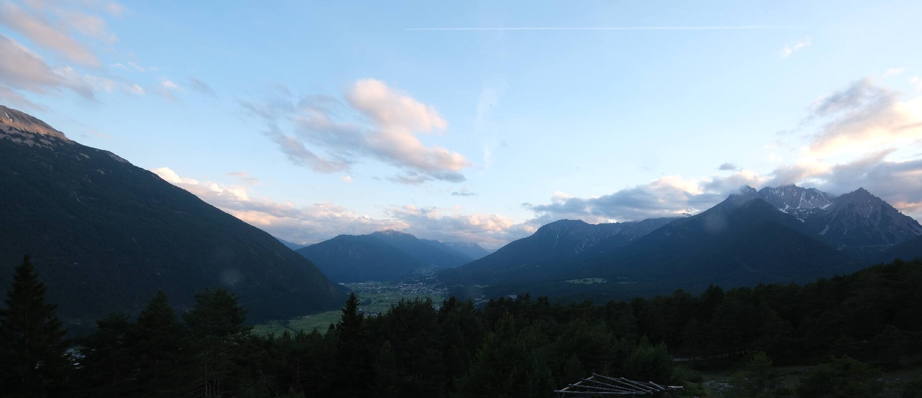 Archived image Webcam Tarrenz - View from Kappakreuz to Imst