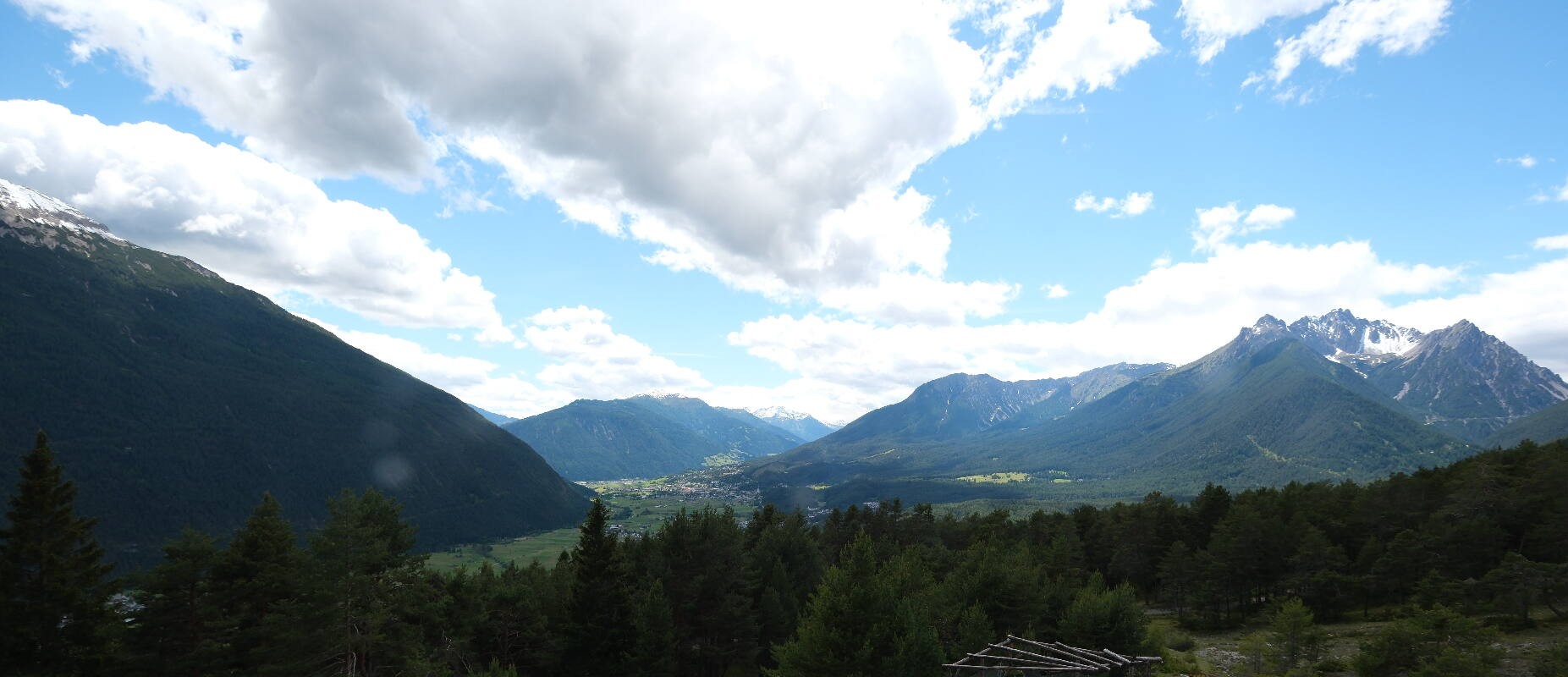 Archiv Foto Webcam Tarrenz - Blick vom Kappakreuz auf Imst