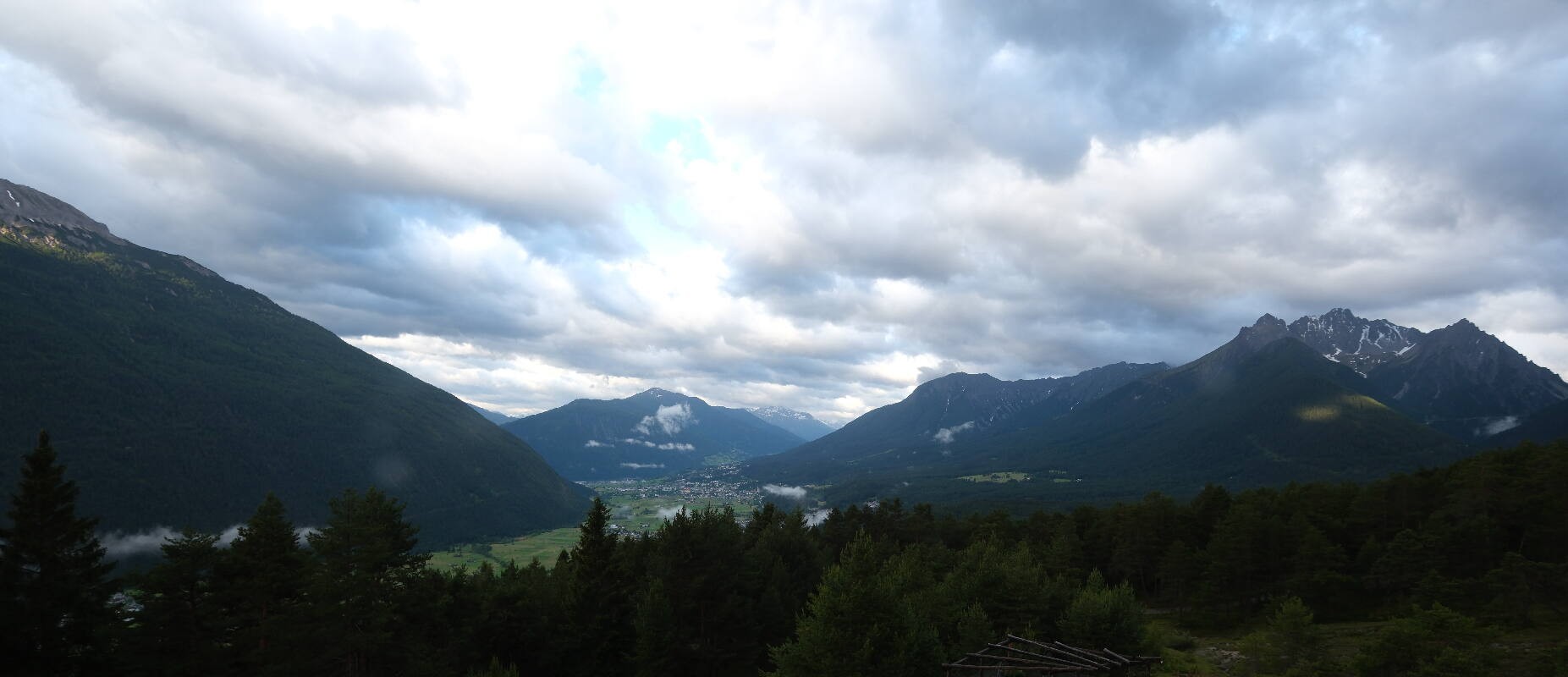 Archiv Foto Webcam Tarrenz - Blick vom Kappakreuz auf Imst