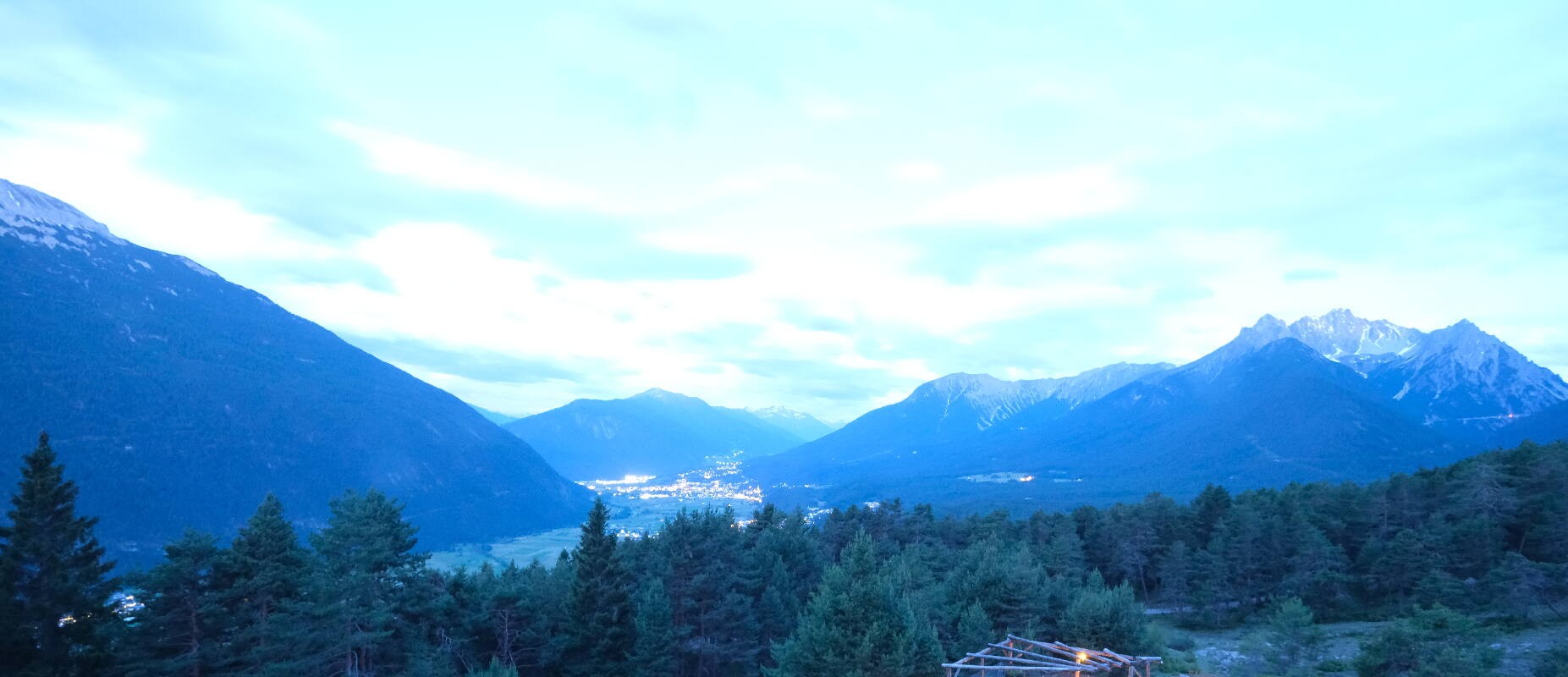 Archiv Foto Webcam Tarrenz - Blick vom Kappakreuz auf Imst