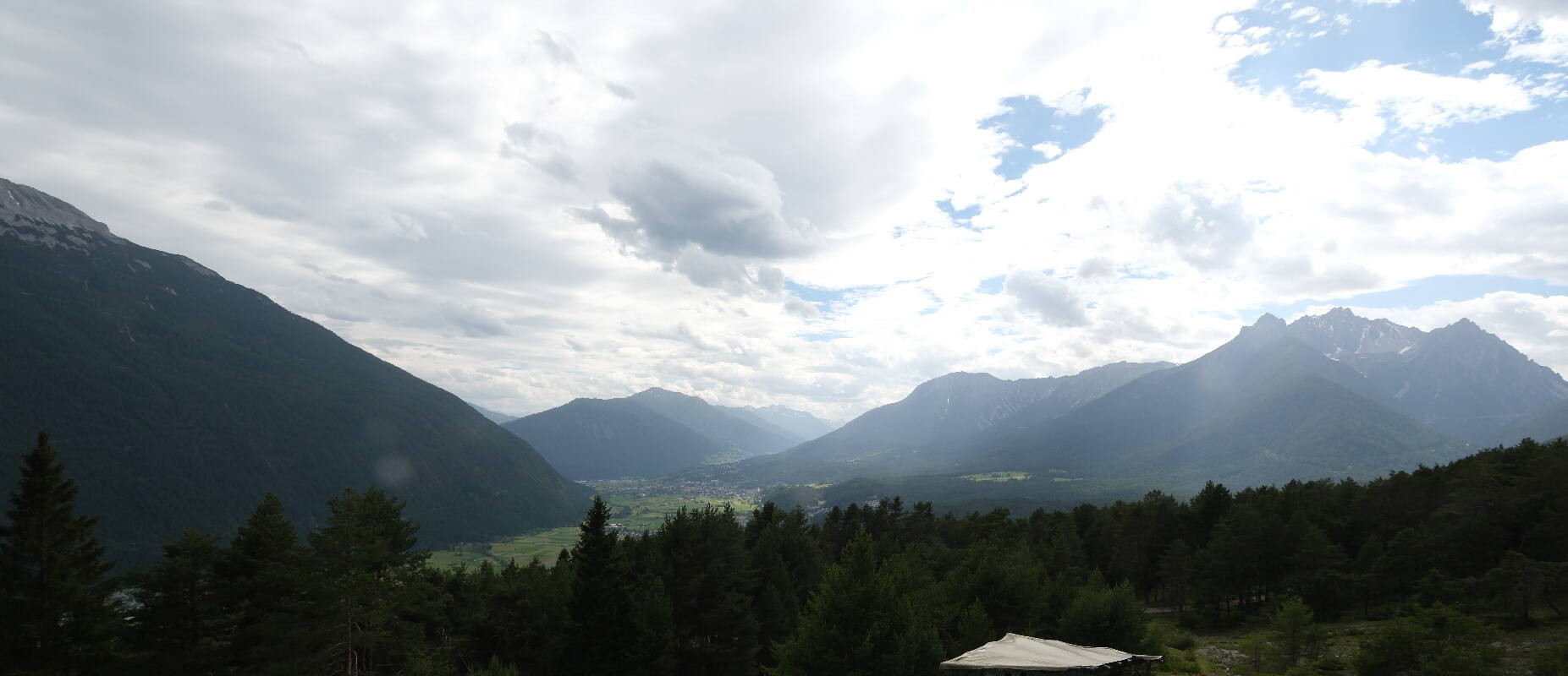Archiv Foto Webcam Tarrenz - Blick vom Kappakreuz auf Imst