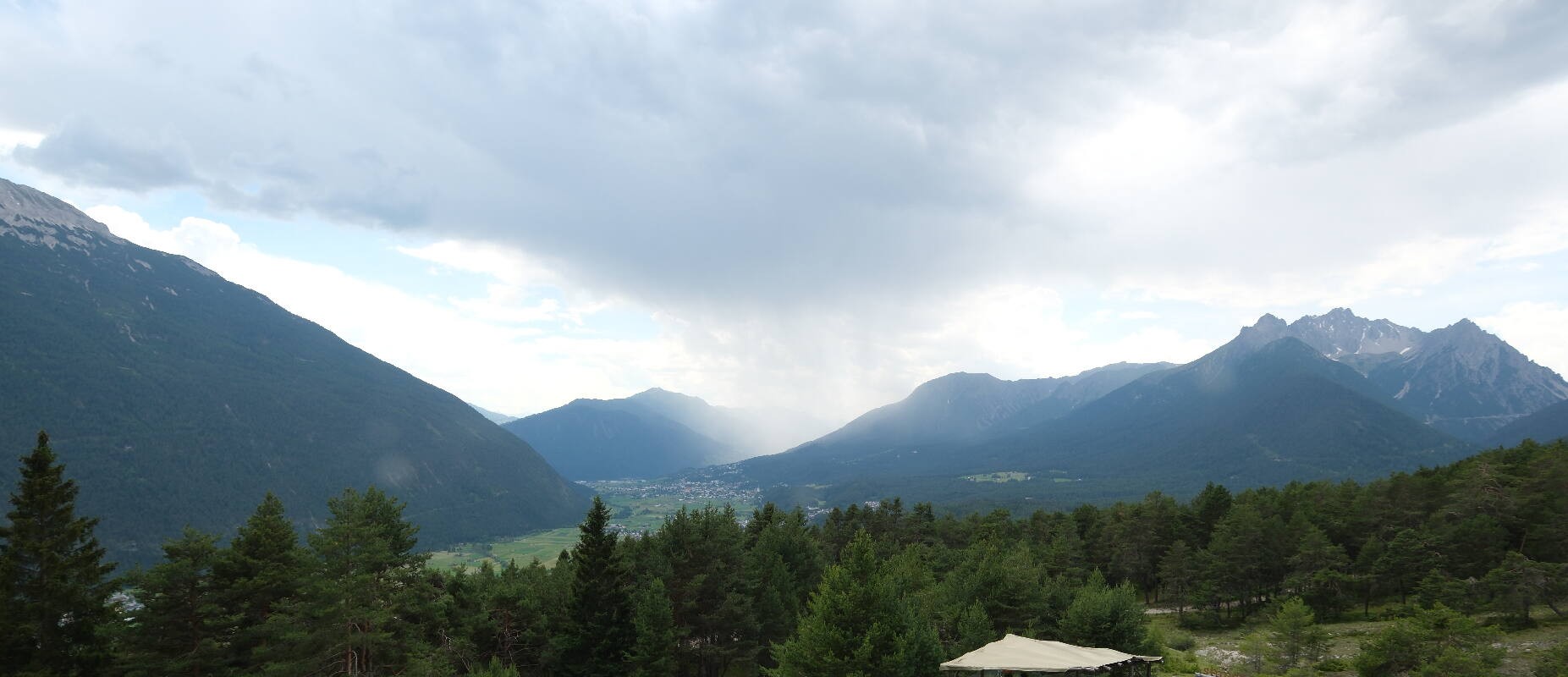 Archiv Foto Webcam Tarrenz - Blick vom Kappakreuz auf Imst