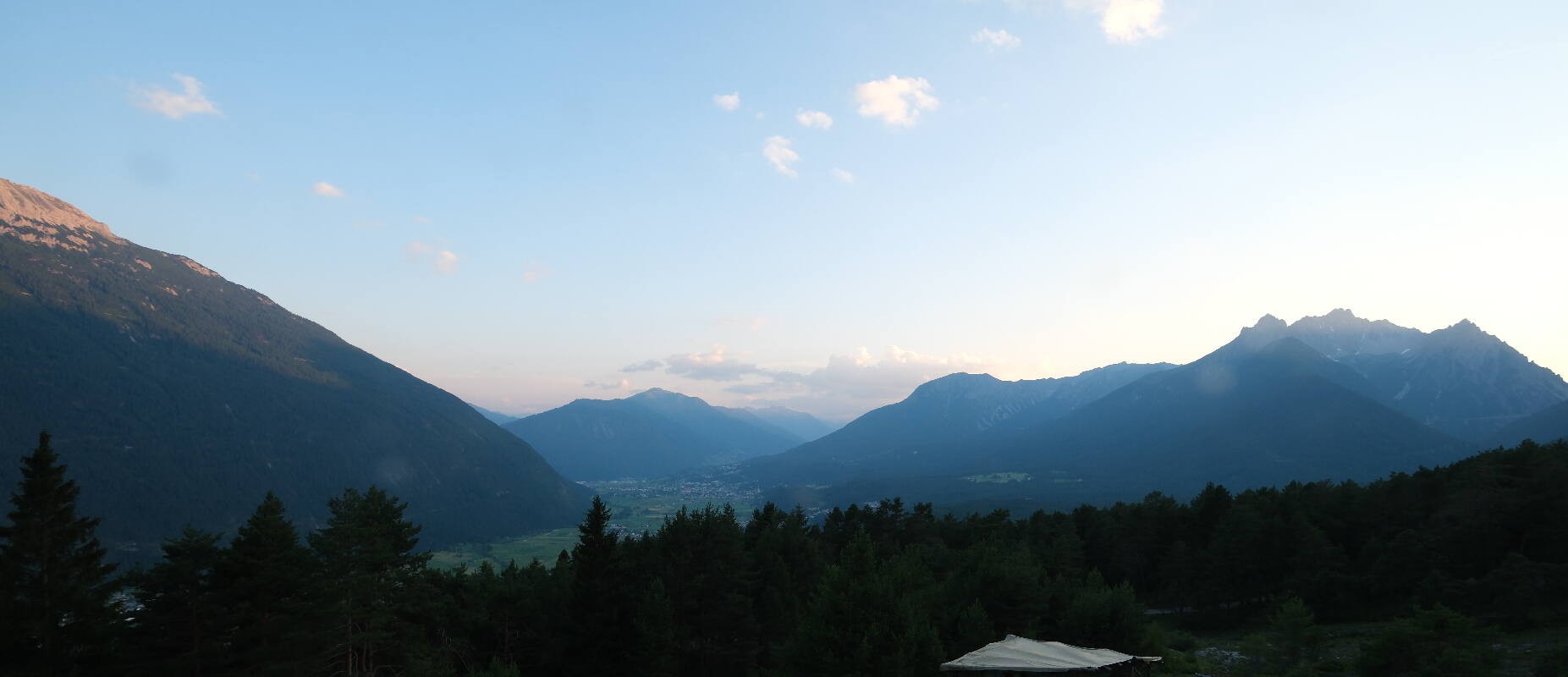 Archiv Foto Webcam Tarrenz - Blick vom Kappakreuz auf Imst