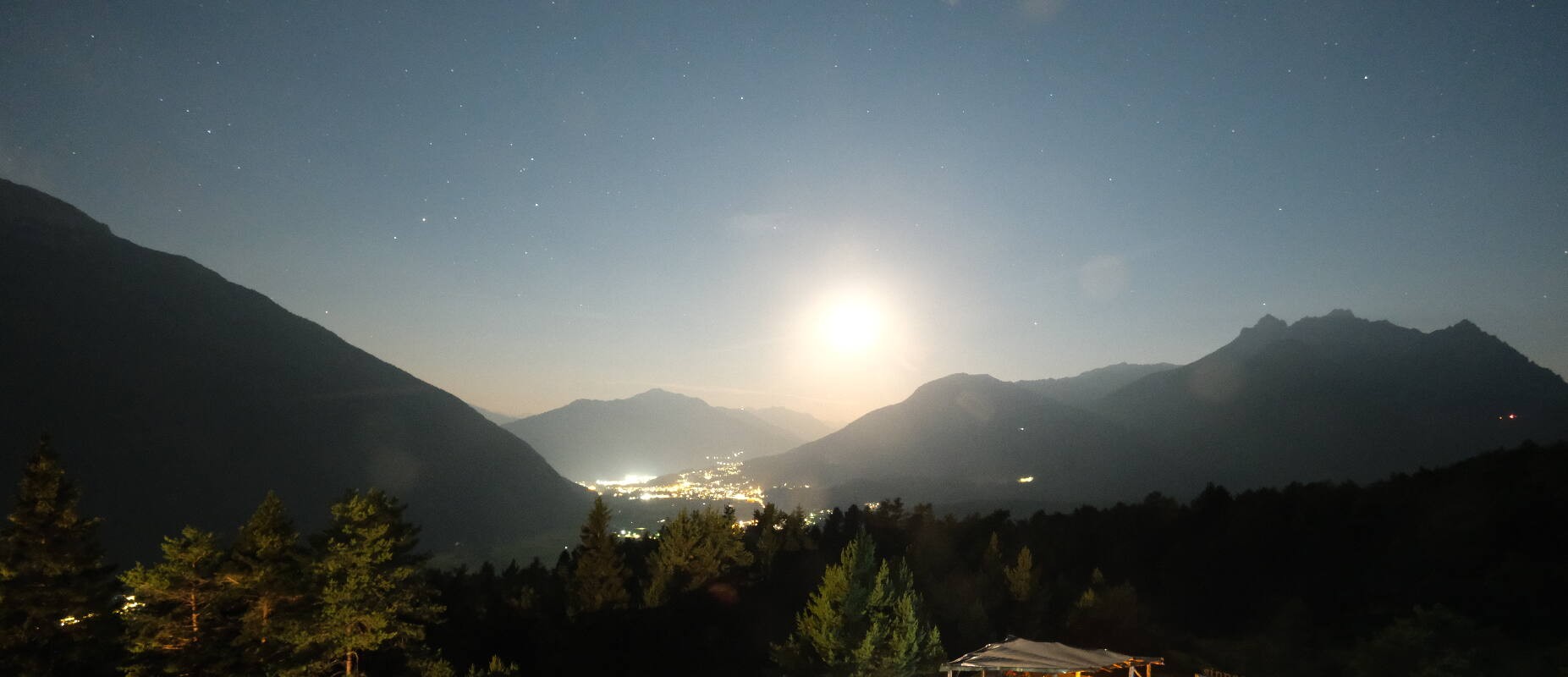 Archiv Foto Webcam Tarrenz - Blick vom Kappakreuz auf Imst