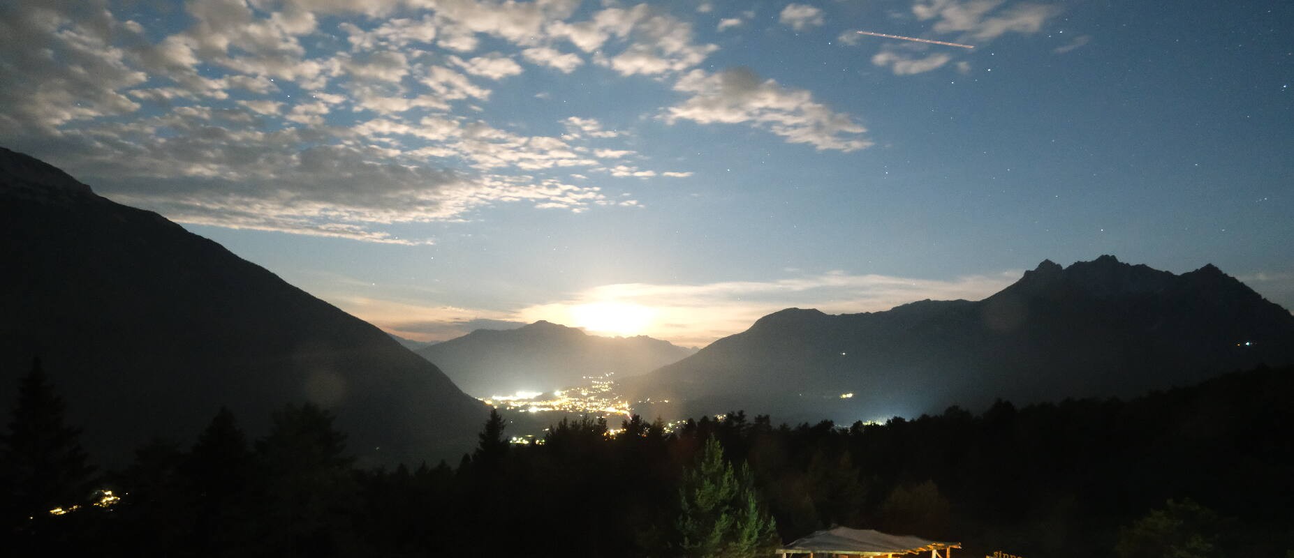 Archiv Foto Webcam Tarrenz - Blick vom Kappakreuz auf Imst
