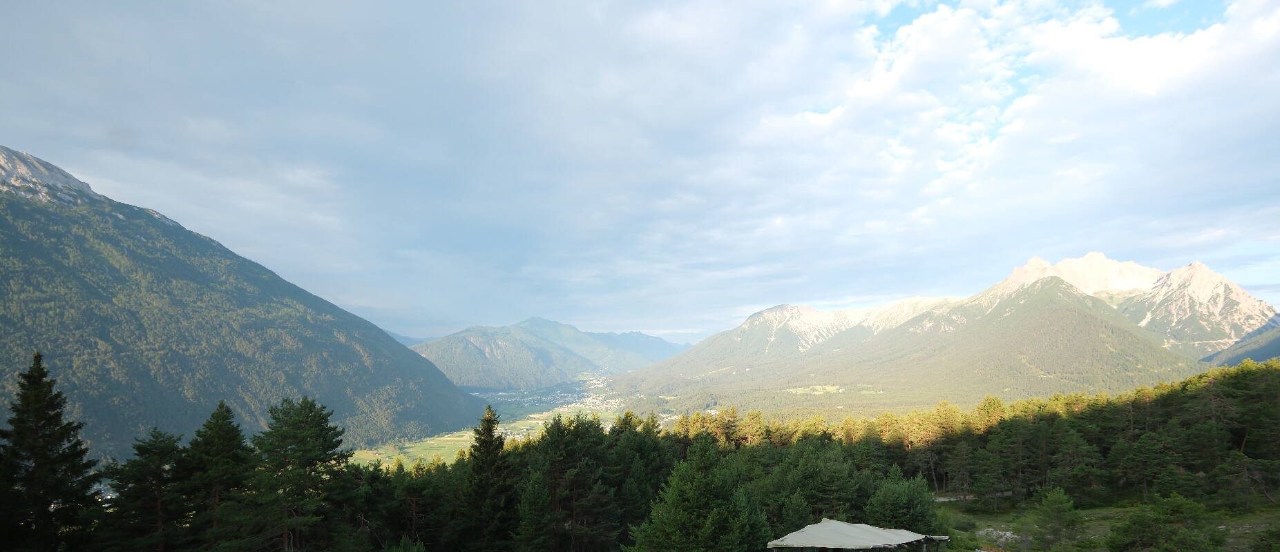 Archiv Foto Webcam Tarrenz - Blick vom Kappakreuz auf Imst