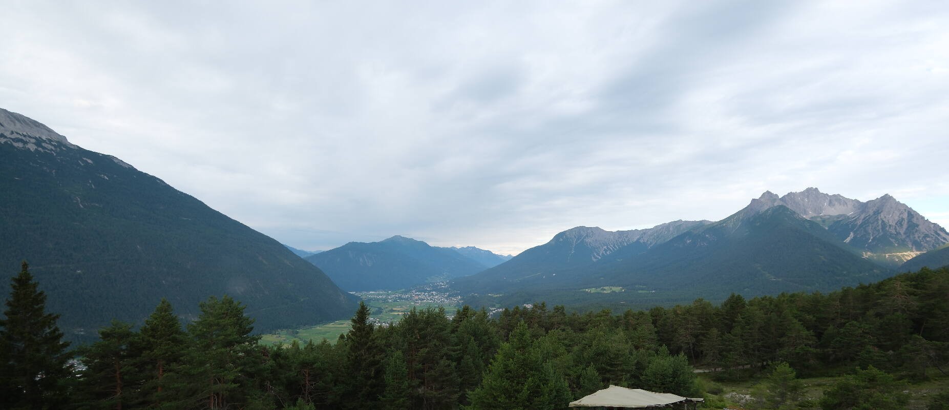 Archiv Foto Webcam Tarrenz - Blick vom Kappakreuz auf Imst