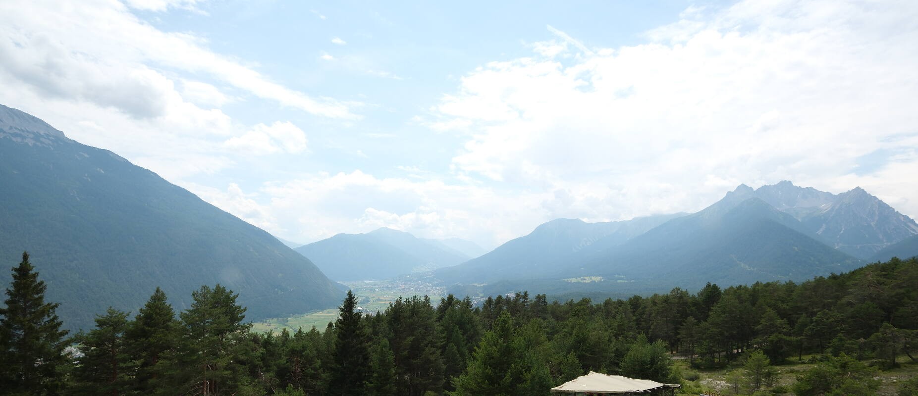 Archiv Foto Webcam Tarrenz - Blick vom Kappakreuz auf Imst