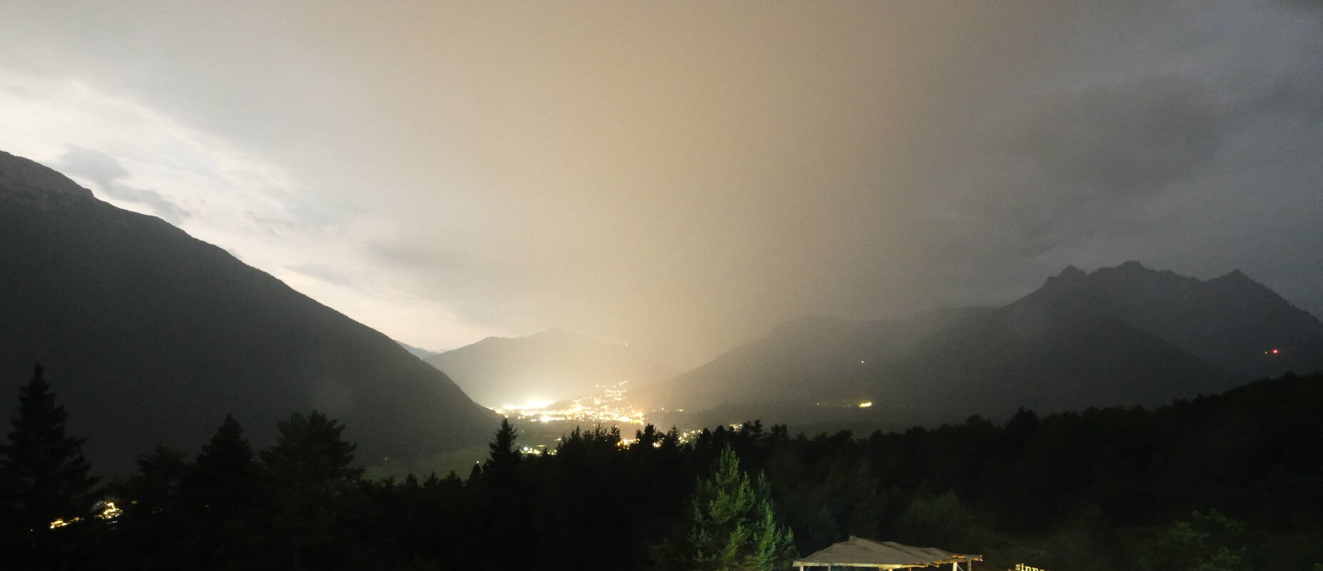 Archiv Foto Webcam Tarrenz - Blick vom Kappakreuz auf Imst