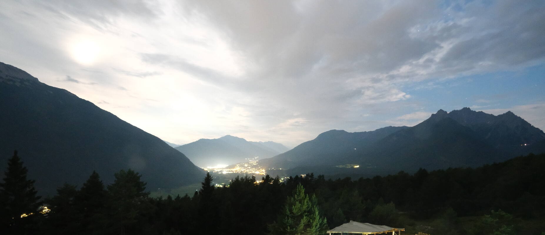 Archiv Foto Webcam Tarrenz - Blick vom Kappakreuz auf Imst