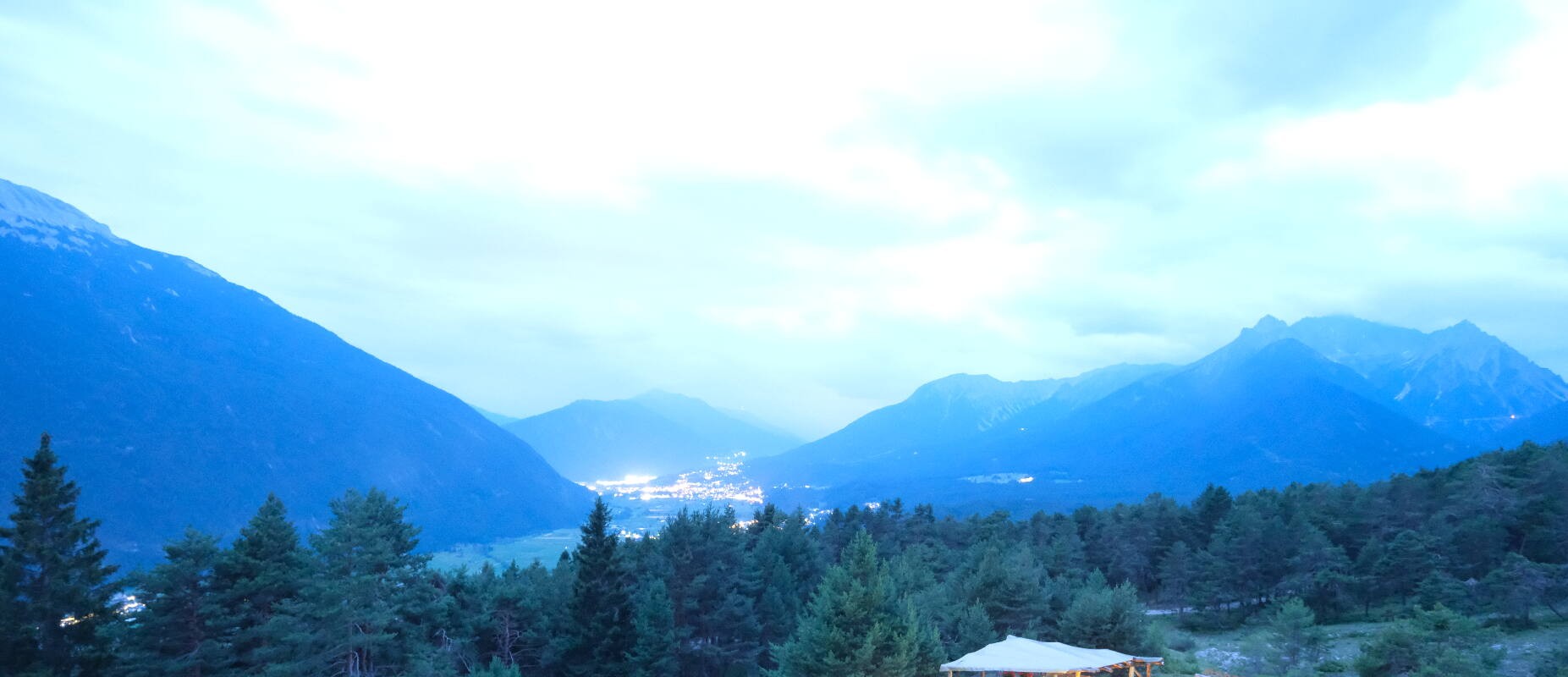 Archiv Foto Webcam Tarrenz - Blick vom Kappakreuz auf Imst