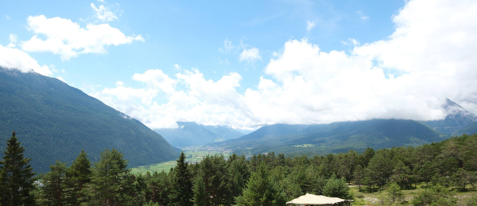 Archiv Foto Webcam Tarrenz - Blick vom Kappakreuz auf Imst