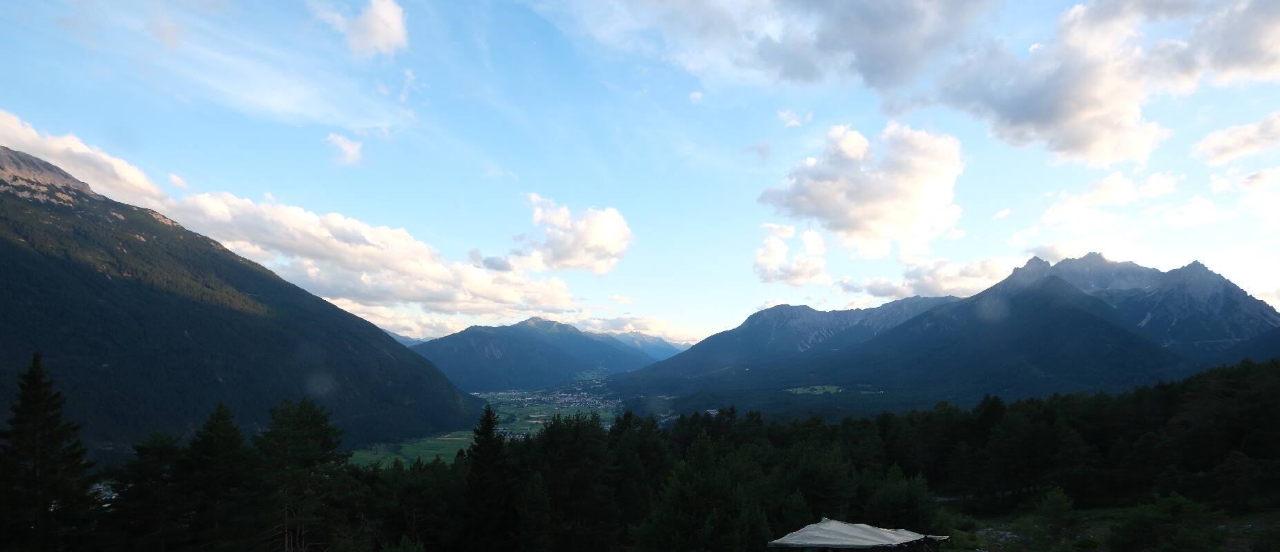 Archiv Foto Webcam Tarrenz - Blick vom Kappakreuz auf Imst