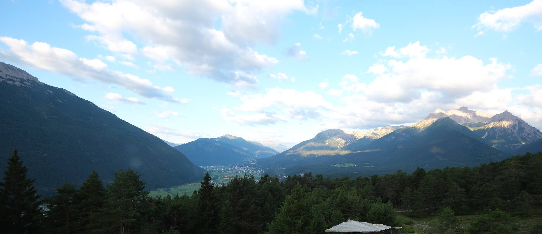 Archiv Foto Webcam Tarrenz - Blick vom Kappakreuz auf Imst